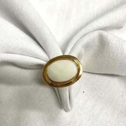 Anel Madrepérola Oval Dourado