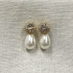 brinco-gota-perola-cravejada